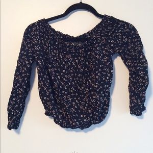 Brandy Melville off the shoulder top
